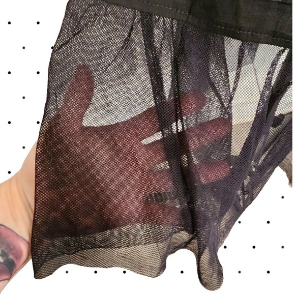 Black vintage underskirt with crinoline - Picture 2 of 2